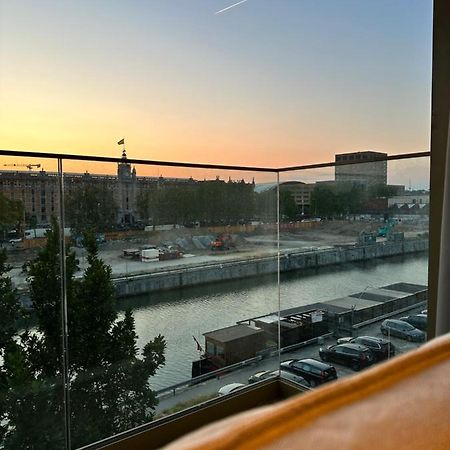 Canal View One Bedroom Flat Bruselas Exterior foto